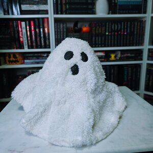 MICHAELS Small Sherpa Ghost - 2024 Collection